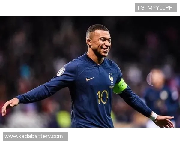 单身足球明星盘点他们的魅力与职业生涯同样引人注目